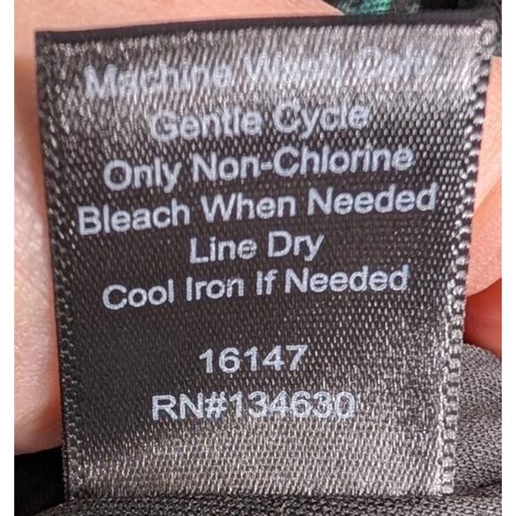 Evereve Jules Mesh Ruffle Hem Smocked Waist Sleeveless Wrap Top Green Multi MED - Picture 11 of 12